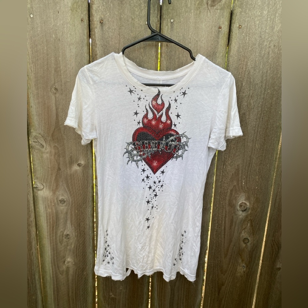 Sinful by Affliction Sacred Heart Graphic Tee Medium Y2K Grunge
